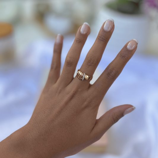 ANILLO ROSA LAZOS DE LUZ