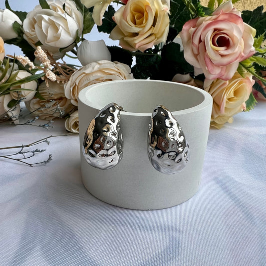 ARETES GOTA CRISALIDA
