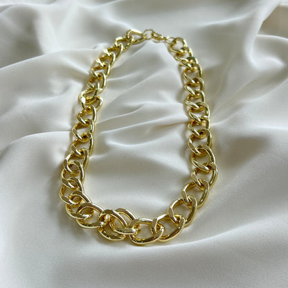 GARGANTILLA MILAN DORADA