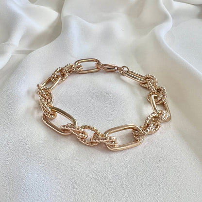 PULSERA LINDA DORADA